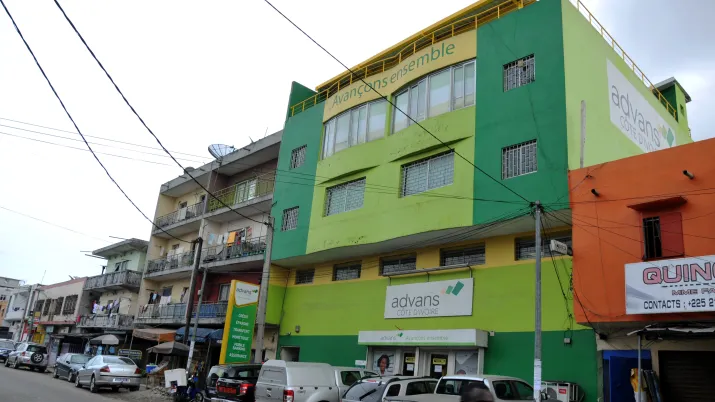 advans CI, bâtiments