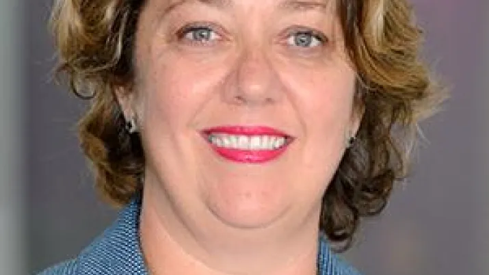 Hélène DJOUFELKIT