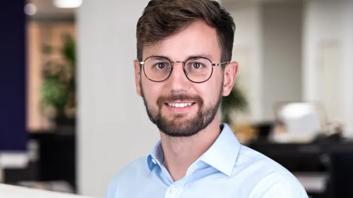 Alex Kucharski - BII