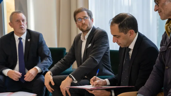 French Healthcare-AFD-PROPARCO-2025 (2)