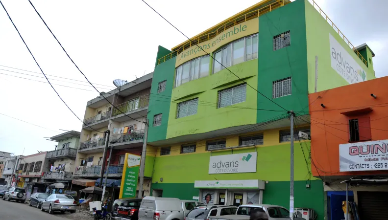 advans CI, bâtiments